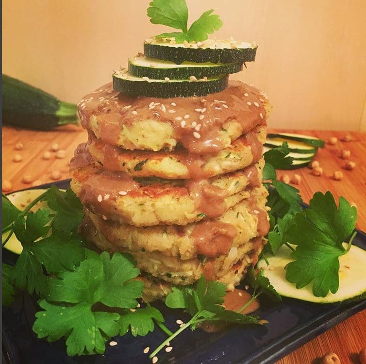 sans gluten et sans produits laitiers : galette courgette houmous